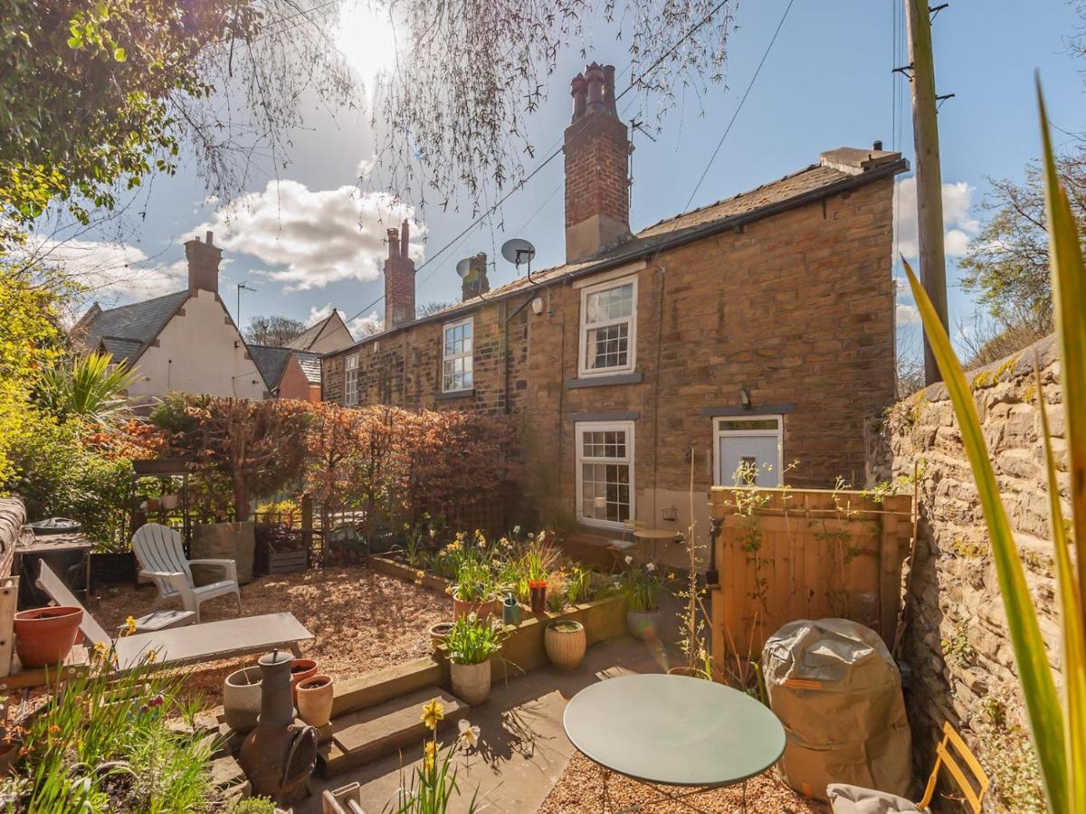 Pass The Keys Wonky Cottage With Amazing Garden ليدز المظهر الخارجي الصورة